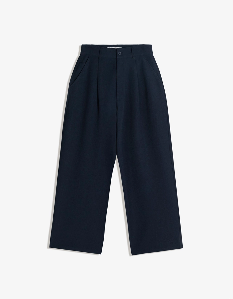 Брюки очень свободного кроя