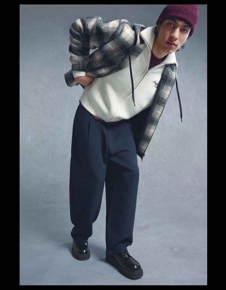 Брюки очень свободного кроя