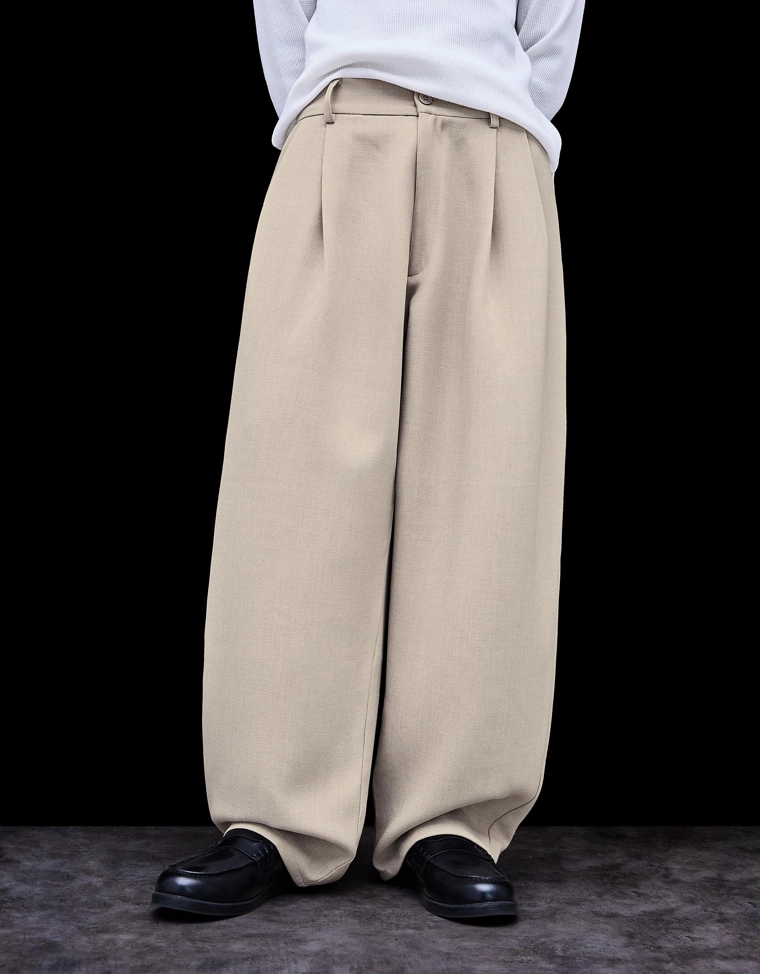 Брюки очень свободного кроя