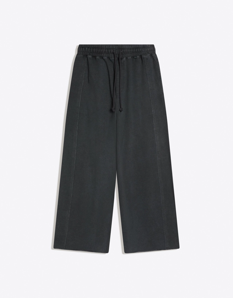 Брюки очень свободного кроя