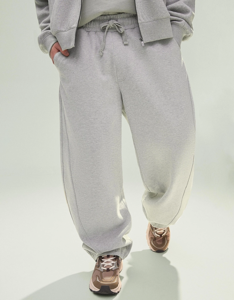 Джинсы-бананы