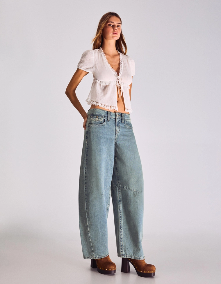 Джинсы свободного кроя с низкой посадкой