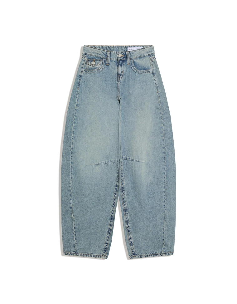 Джинсы свободного кроя с низкой посадкой