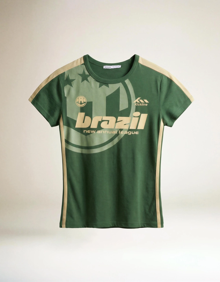 Спортивная футболка с принтом