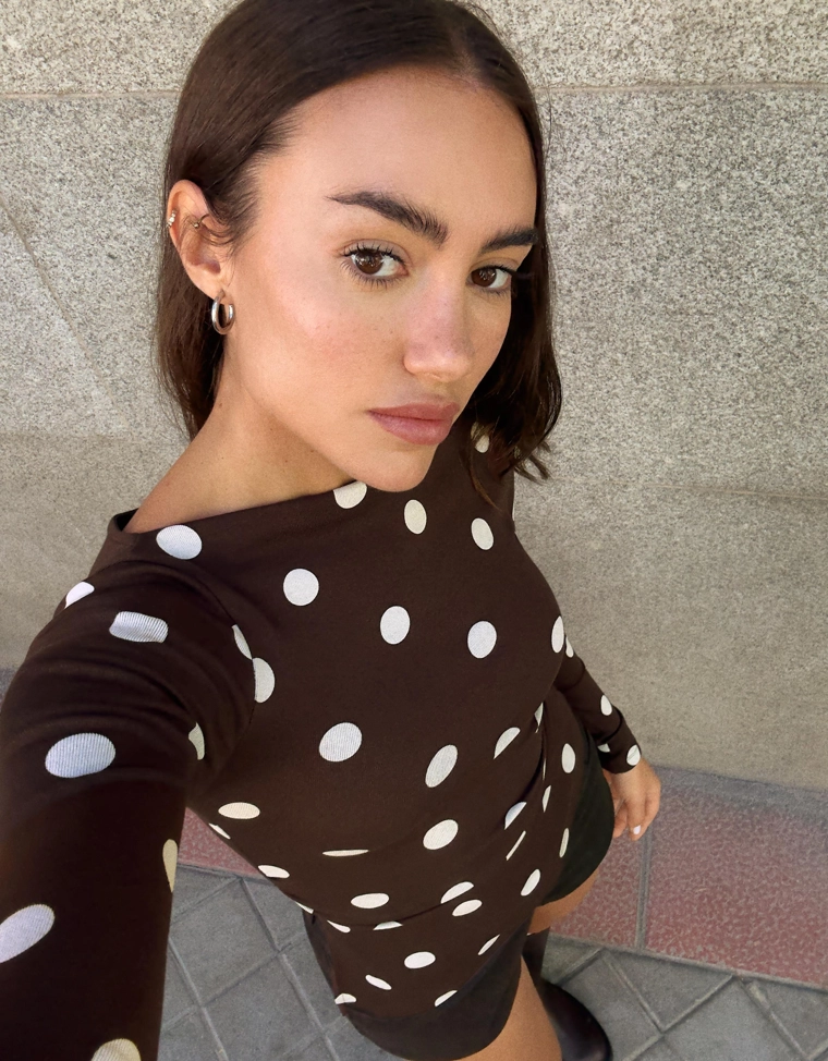 Футболка асимметричного кроя с длинным рукавом