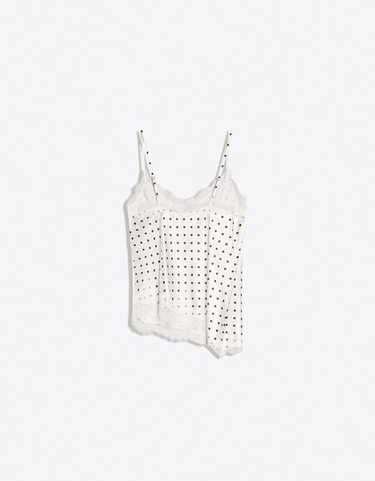 Топ из сатина на бретелях с асимметричным кружевом