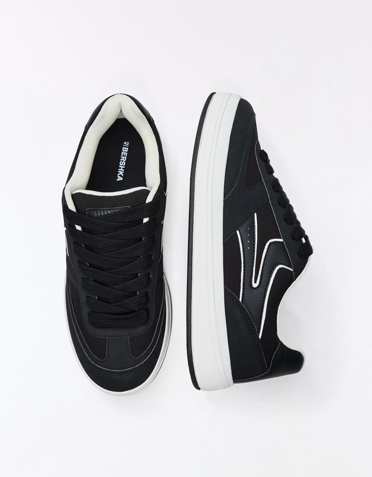 Объемные кроссовки