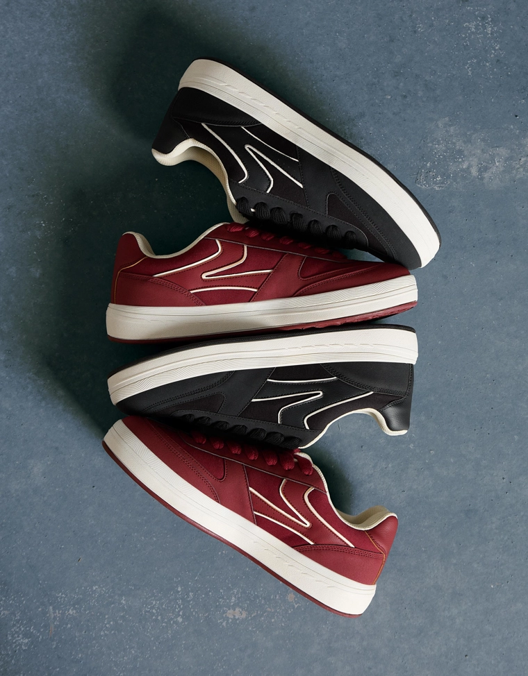 Объемные кроссовки