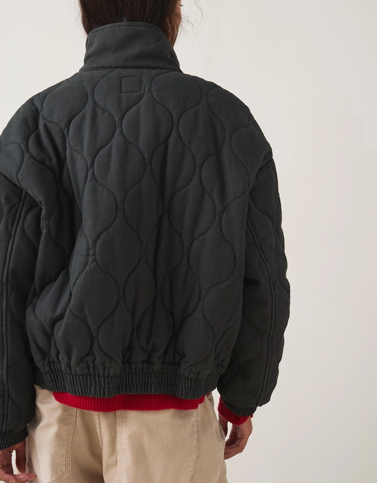 Куртка с вышивкой и узором «косы»