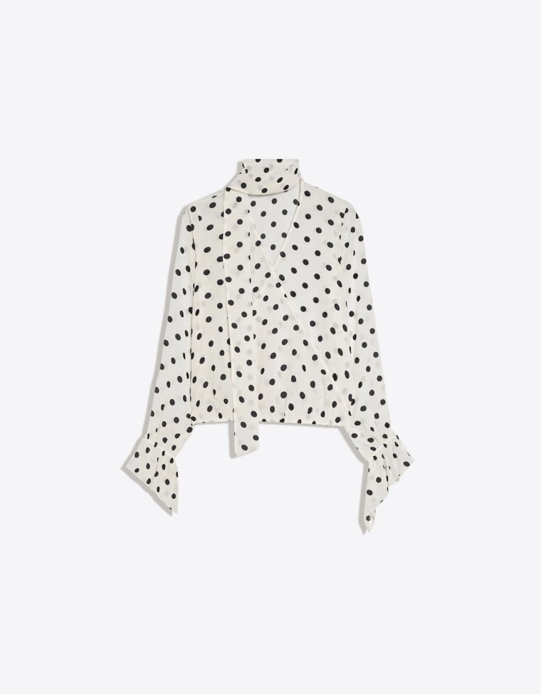 Блуза с длинными рукавами и запахом