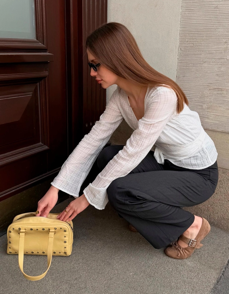 Блузка с запахом и принтом