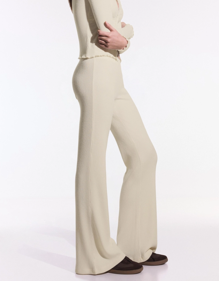 Расклешенные брюки soft touch