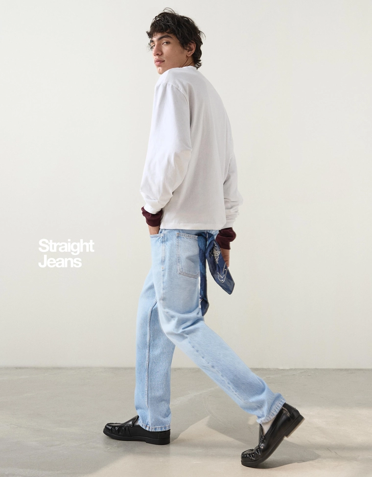 Джинсы прямого кроя