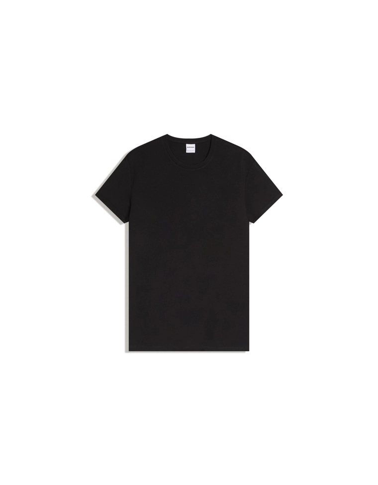 Футболка с отворотами на рукавах