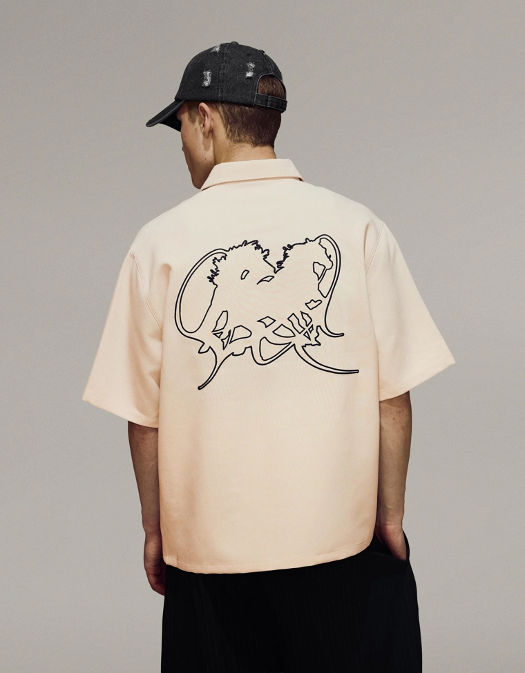 Рубашка с короткими рукавами и вышивкой