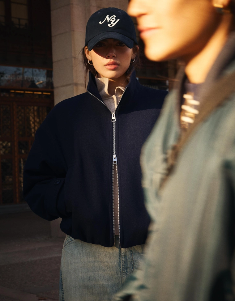 Куртка софт-тач на молнии