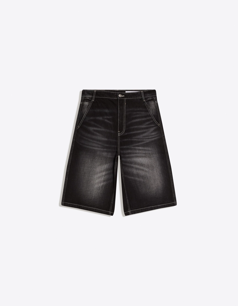 Джинсовые шорты-бермуды в скейтерском стиле