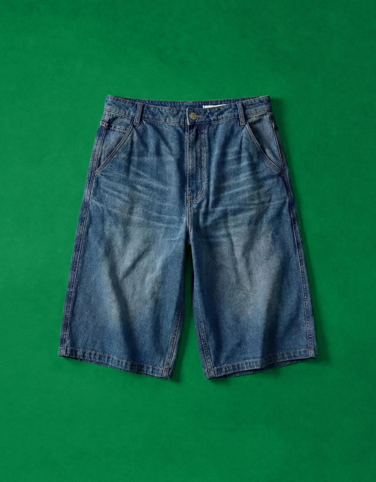 Джинсовые шорты-бермуды в скейтерском стиле