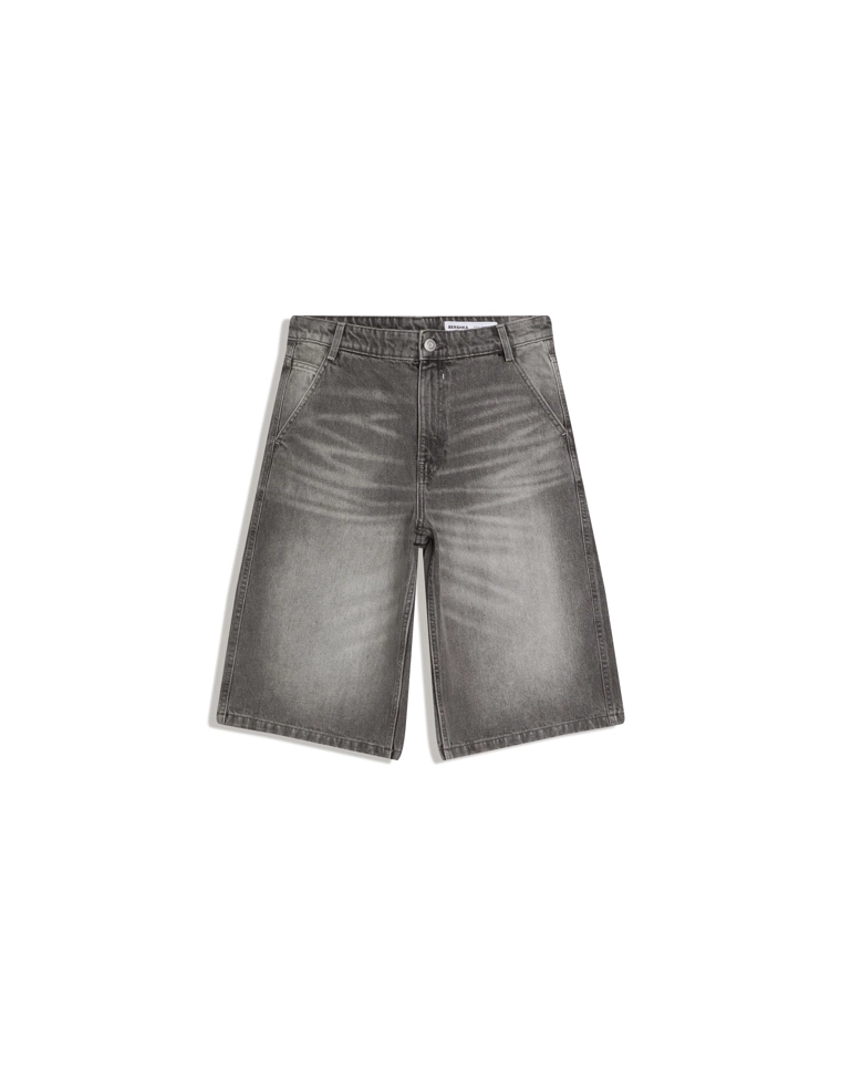 Джинсовые шорты-бермуды в скейтерском стиле