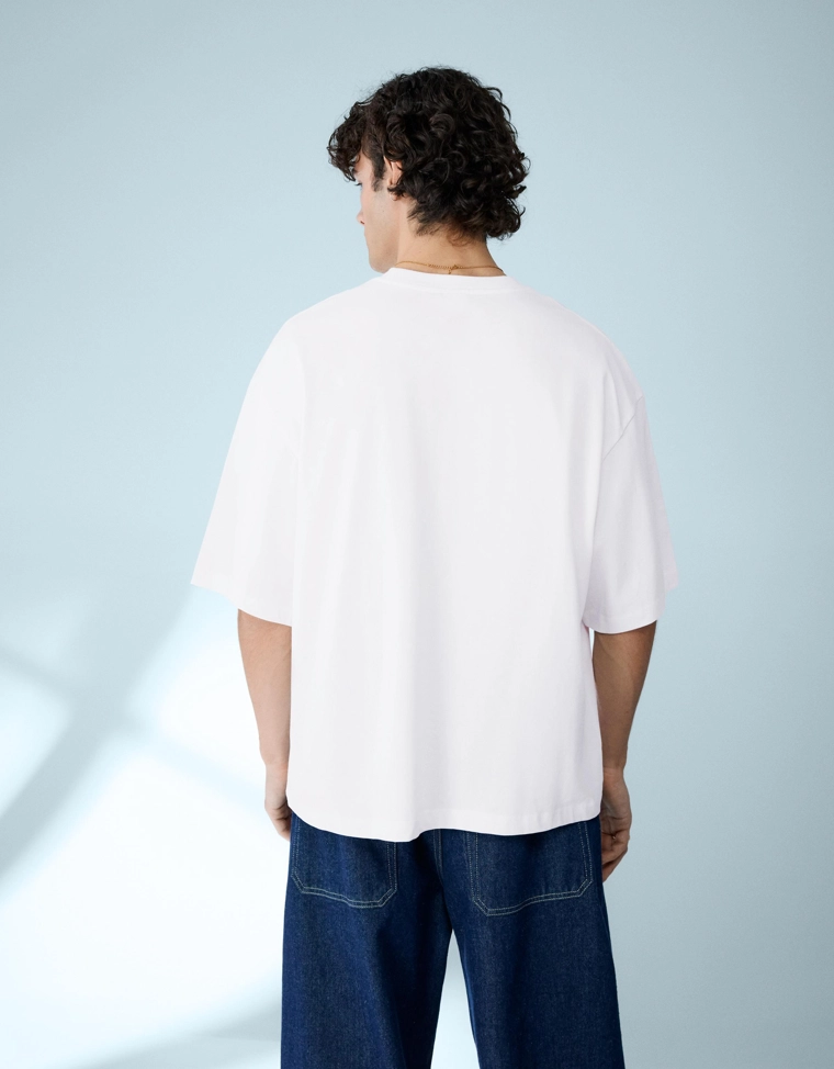 Футболка геометрического кроя с короткими рукавами