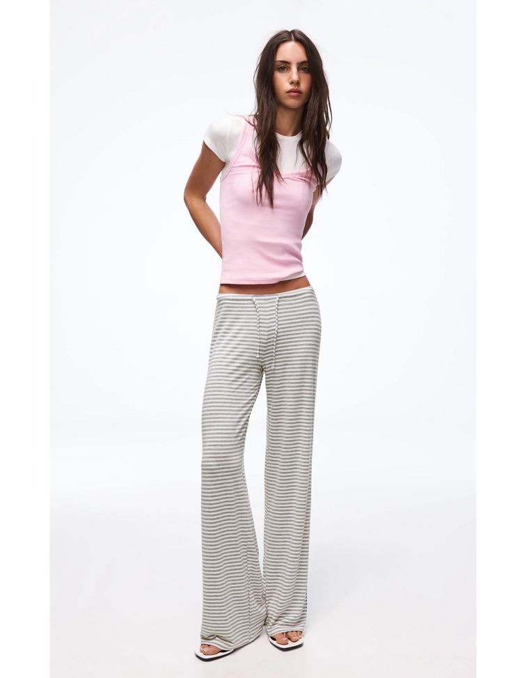 Брюки прямого кроя в полоску с принтом