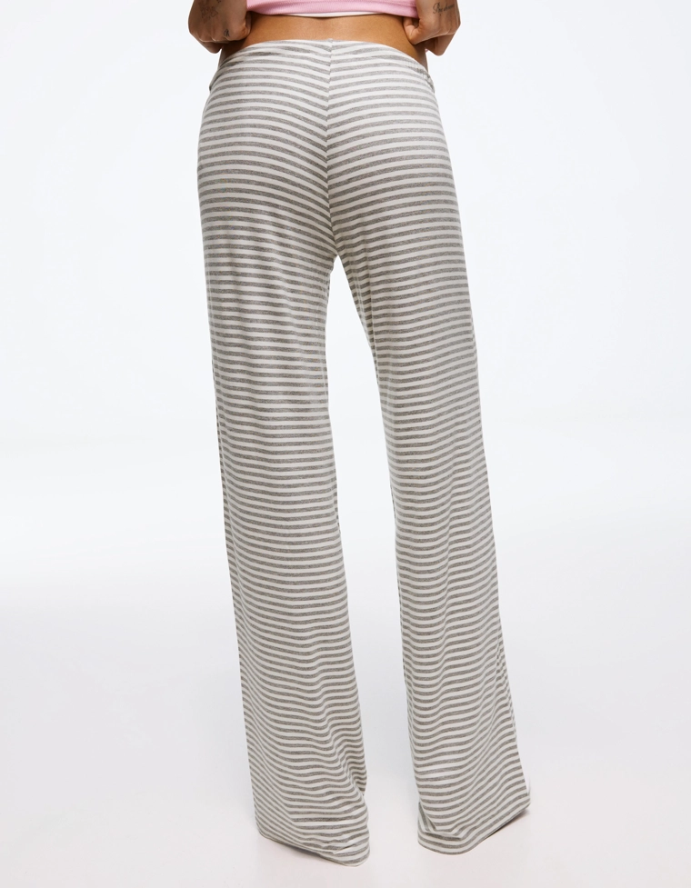 Брюки прямого кроя в полоску с принтом