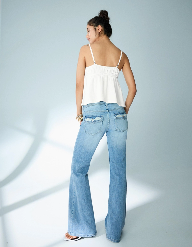 Топ на бретелях с воланами