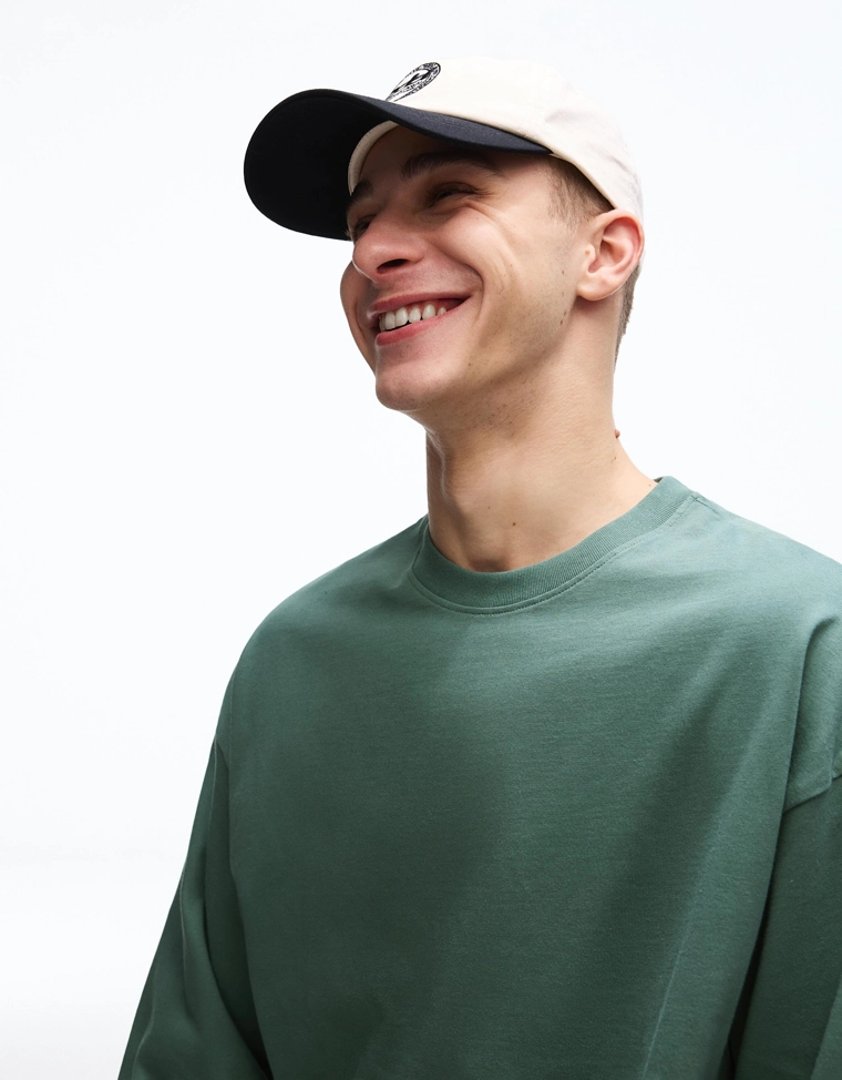 Футболка с длинными рукавами