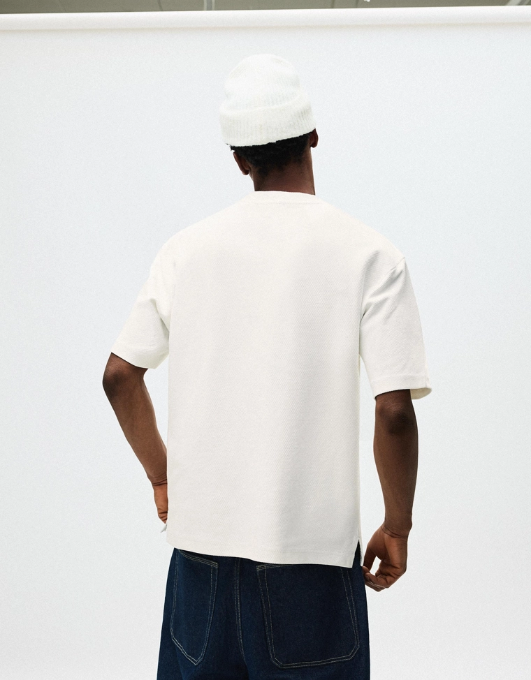 Футболка из мягкой ткани