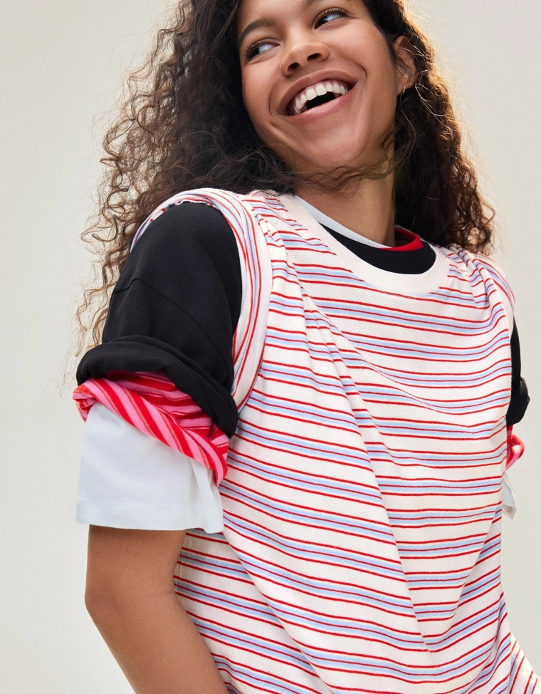 Футболка геометрического кроя в полоску