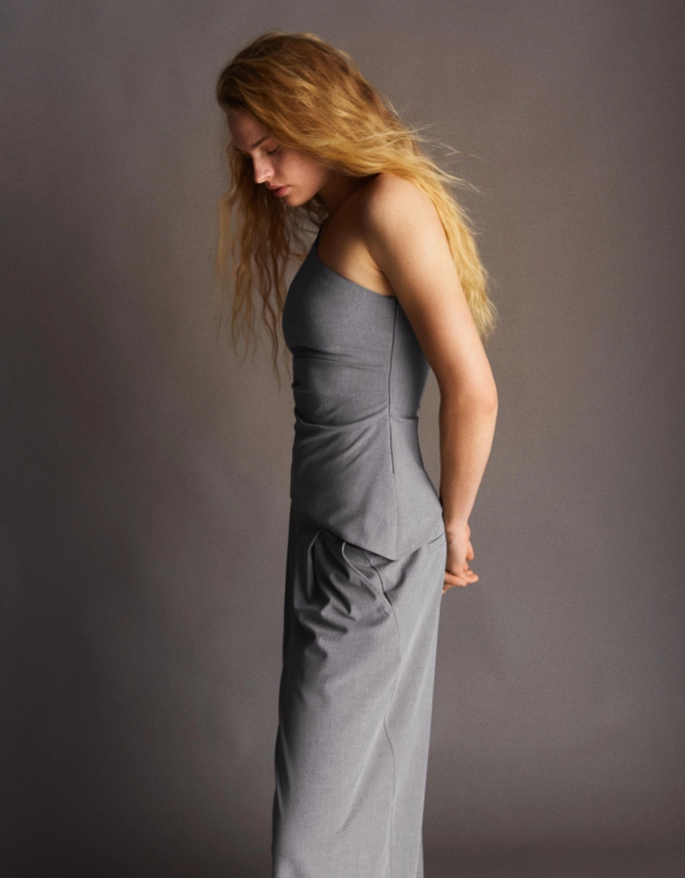 Топ асимметричного кроя