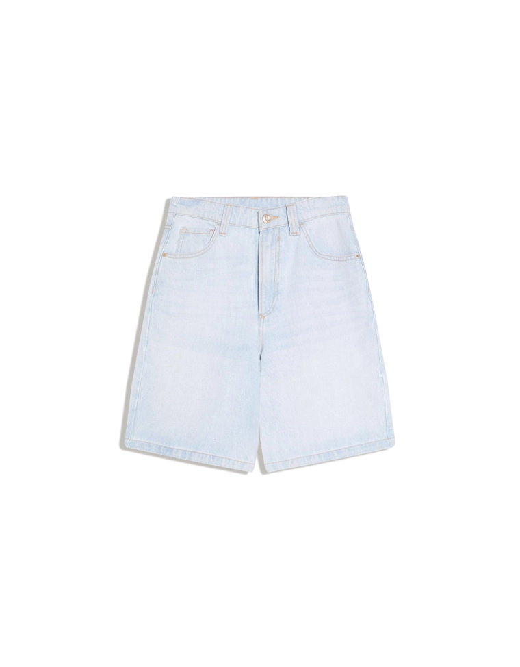 Джинсовые шорты свободного кроя