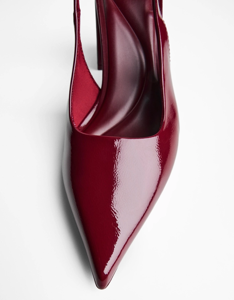 Туфли с открытой пяткой на широком каблуке