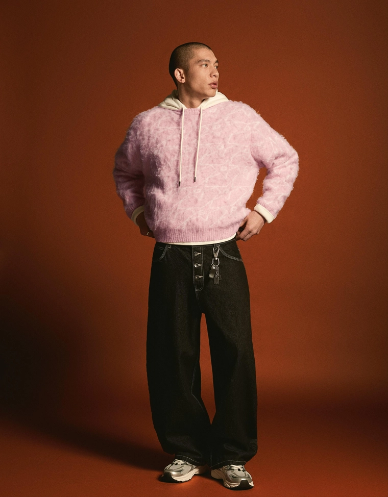 Свитер с круглым вырезом и принтом