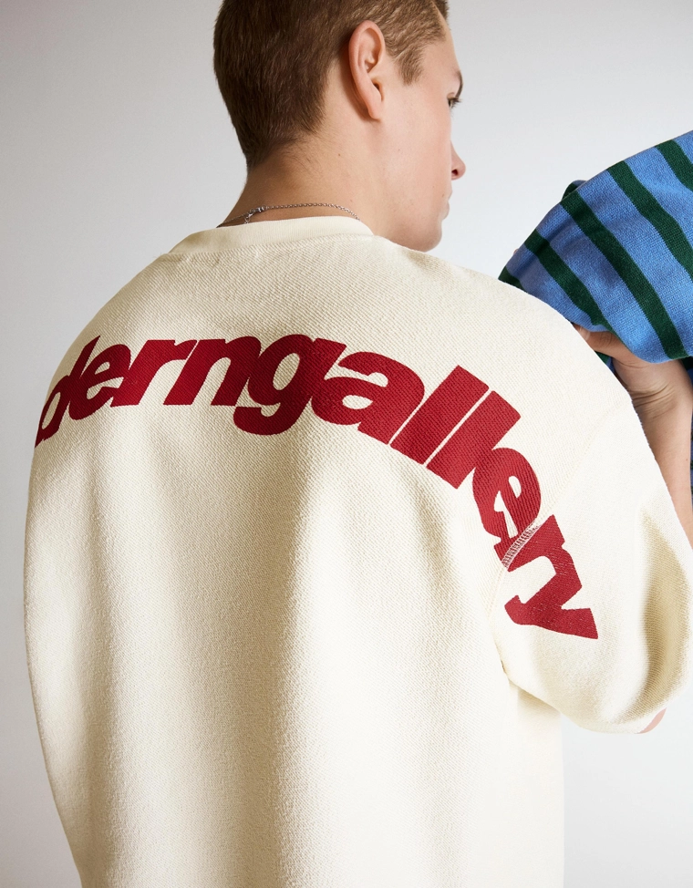 Футболка из мягкой ткани с принтом