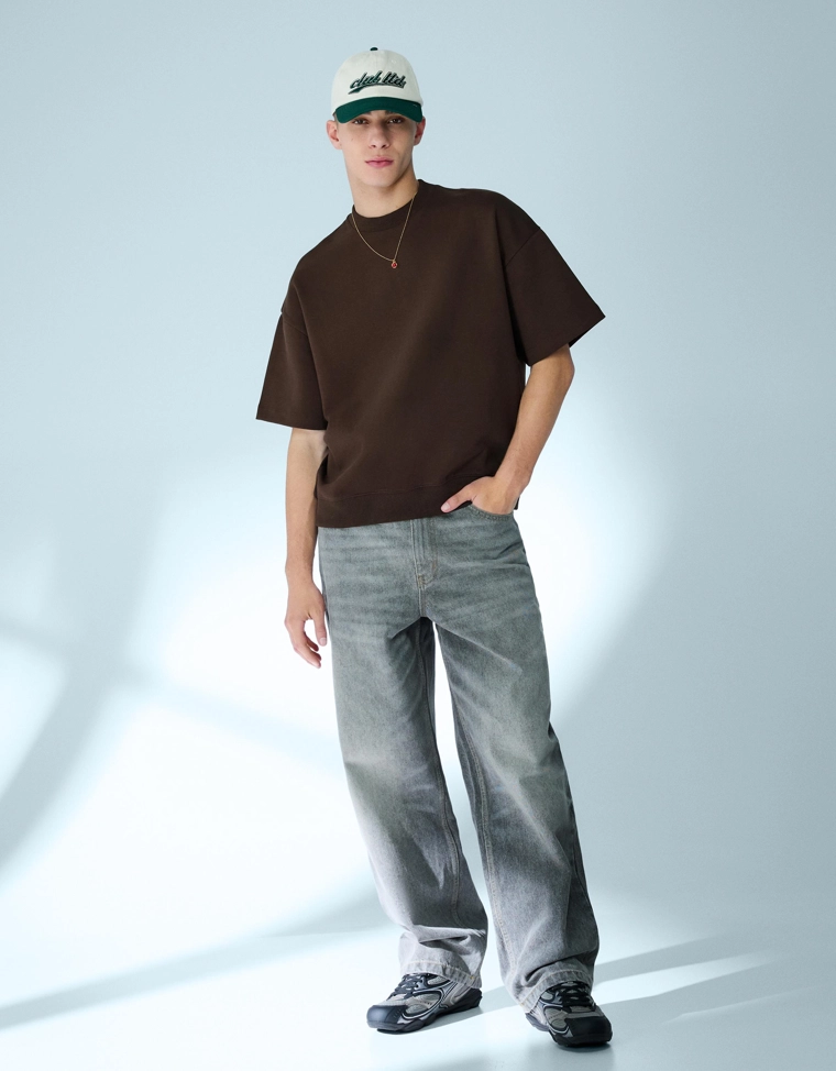 Футболка из мягкой ткани в рубчик с короткими рукавами