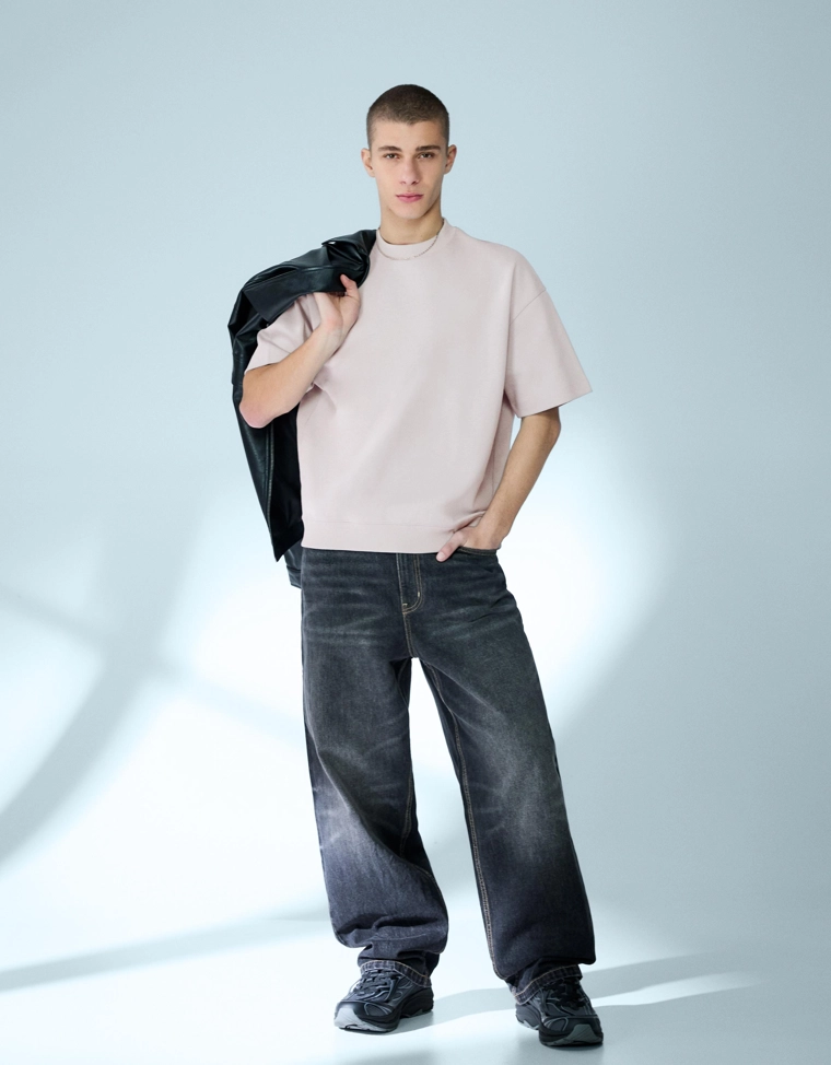 Футболка из мягкой ткани в рубчик с короткими рукавами