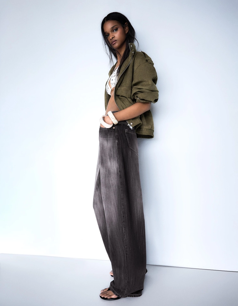 Джинсы barrel свободного кроя с низкой посадкой