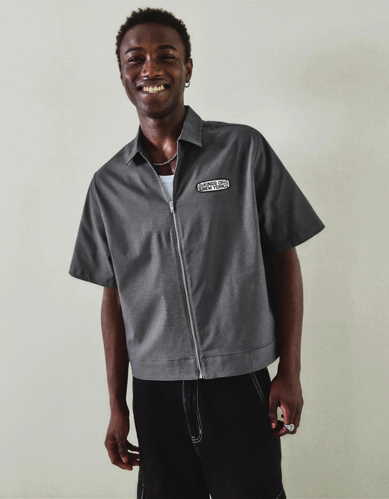 Рубашка на молнии с короткими рукавами и вышивкой