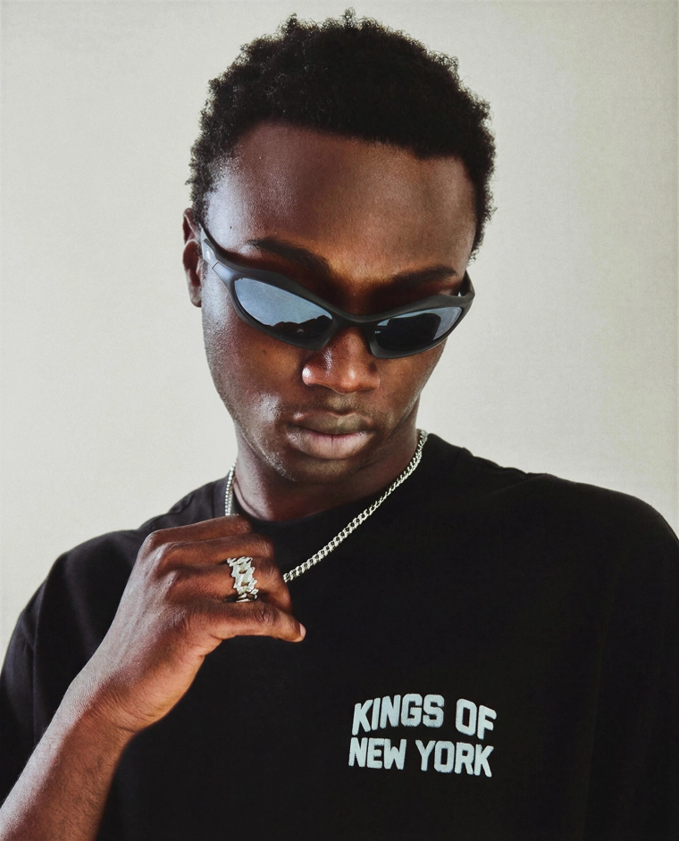 Футболка с принтом