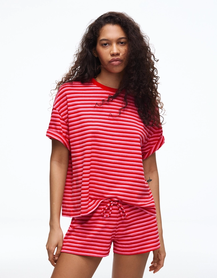 Шорты из мягкой ткани с эластичным поясом