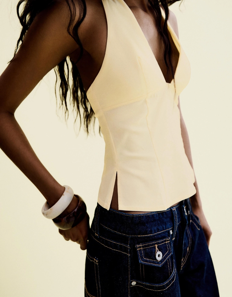 Топ с горловиной халтер и застежкой-молнией