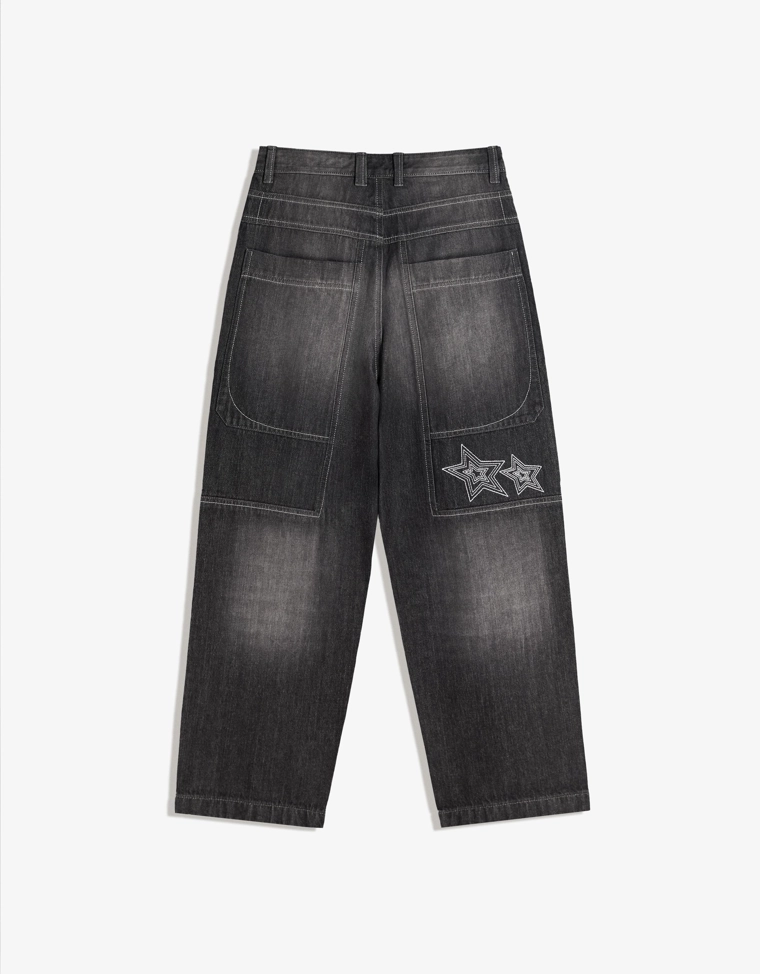 Джинсы объемного свободного кроя