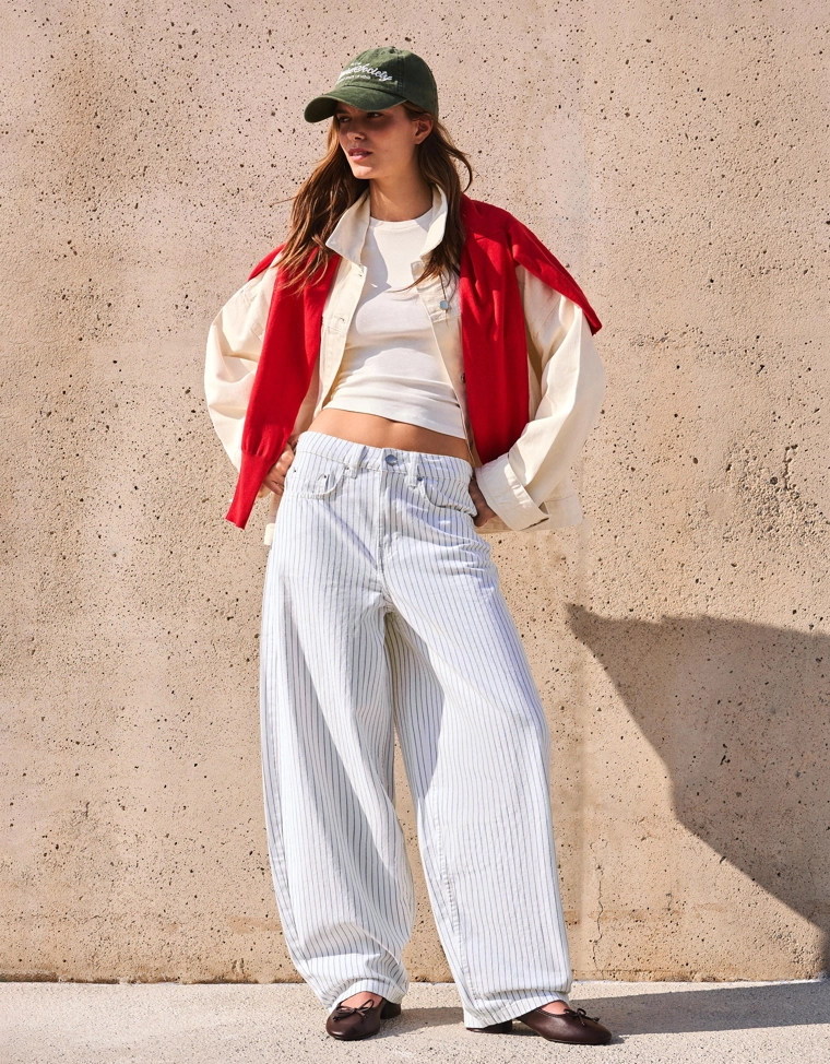 Брюки-бананы в полоску