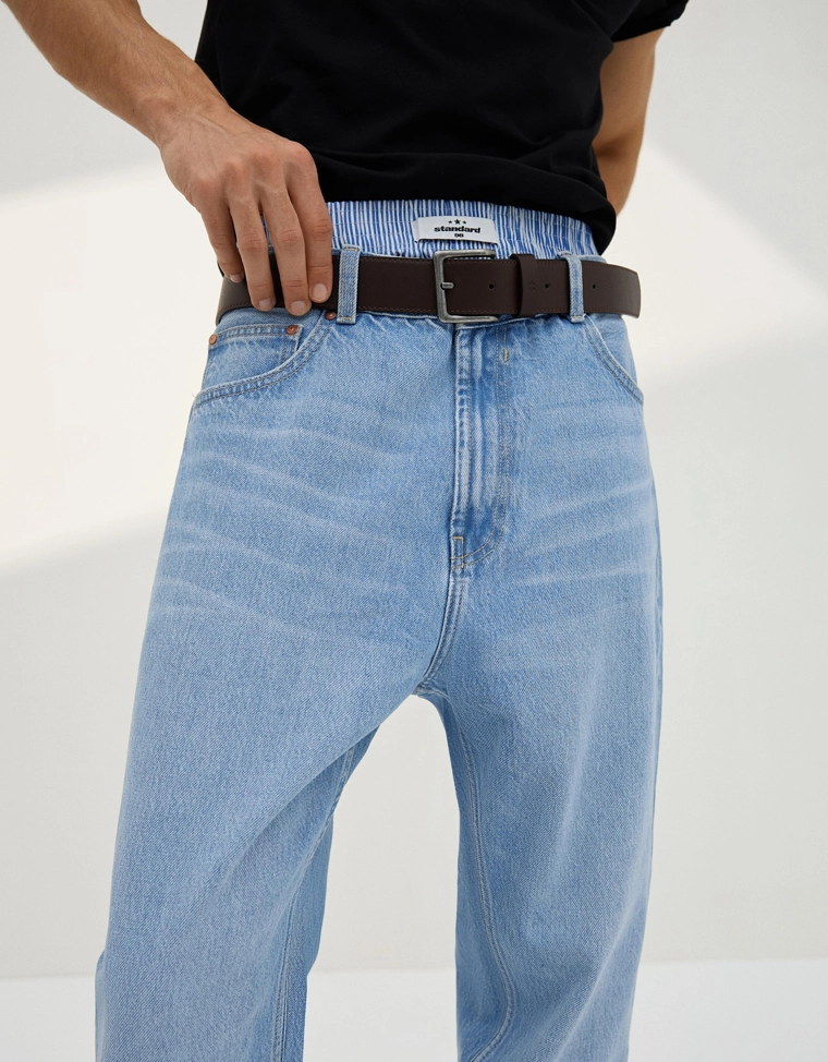 Джинсы свободного кроя