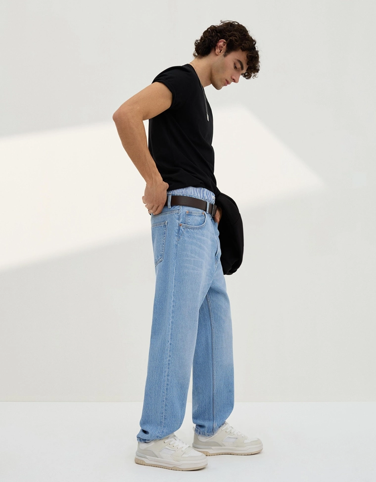 Джинсы свободного кроя