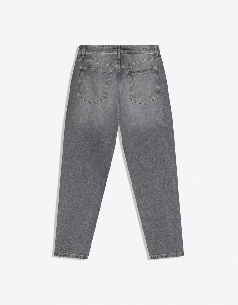 Джинсы свободного кроя