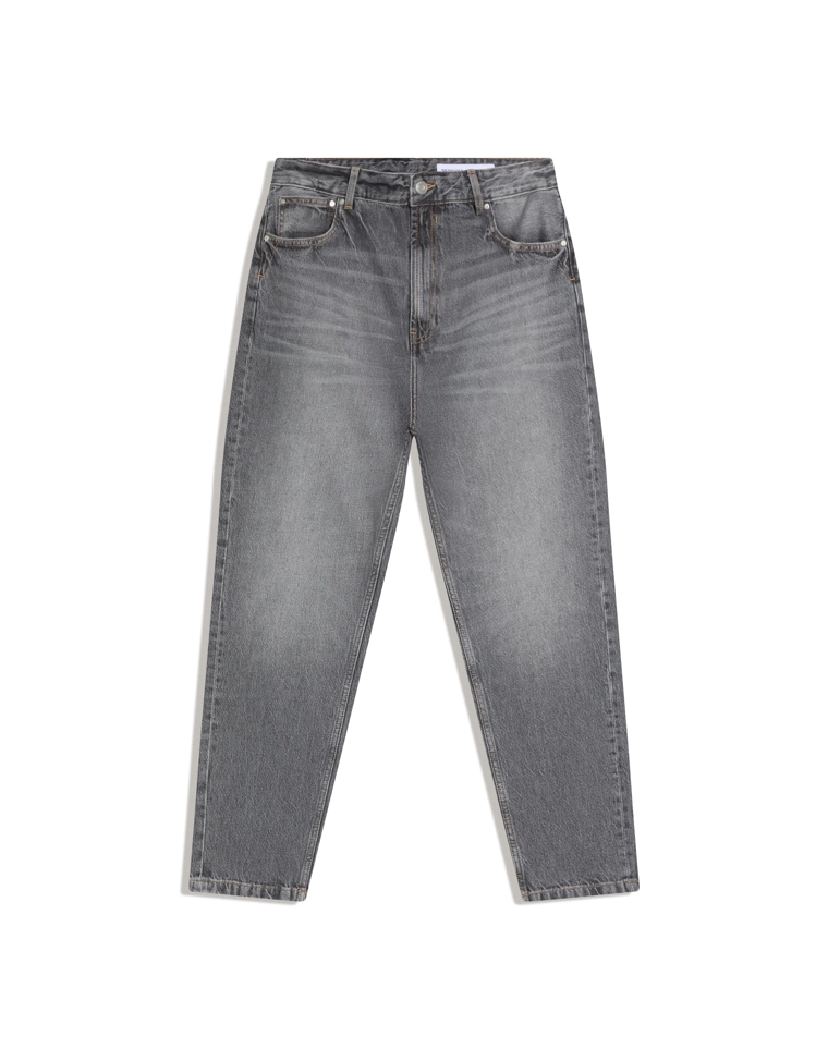 Джинсы свободного кроя