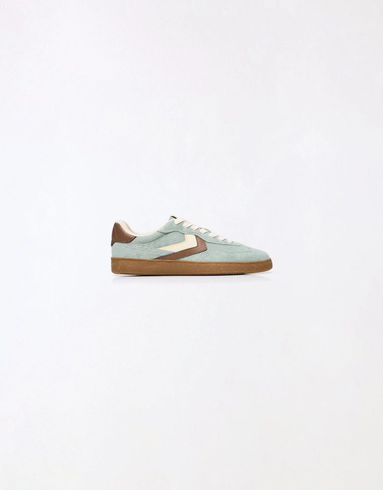 Ретро кроссовки