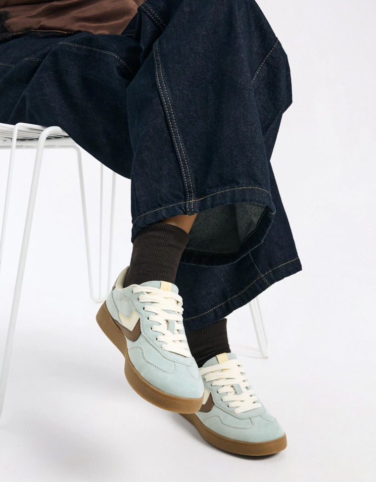 Ретро кроссовки